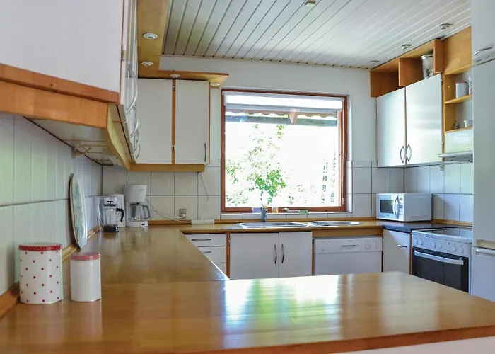 Four-bedroom In Grasted Tatil Evi